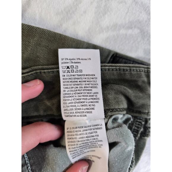 American Eagle Curvy Super Hi-Rise Holey Jeggings Camo Green Size 8 - Picture 6 of 14